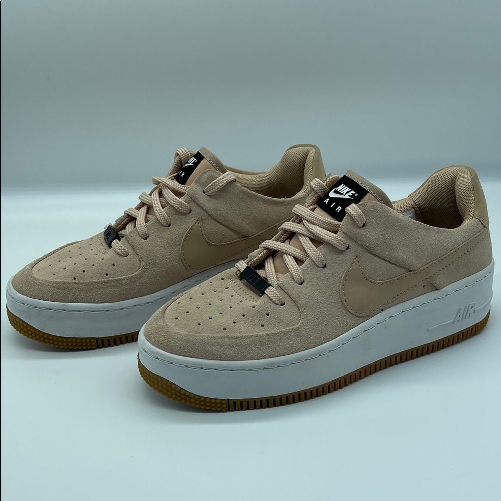Nike Women's Beige Air Sneakers